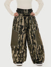 Women's Wild Motion Super Baggy Snow Pants – Reflective Colorblock Multi Pocket Design