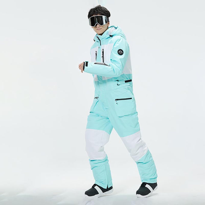 Trendy and Functional Snowsuit: The Perfect Winter Gear