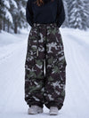 Women's TerrainFlex Freestyle Oversized Cargo Snowboard Pants – Crew Edition