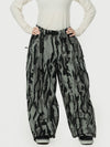 Women's Wild Motion Reflective Cargo Pockets Extra Baggy Snowboard  Pants